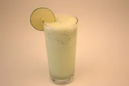 ليموناضة برازيلية